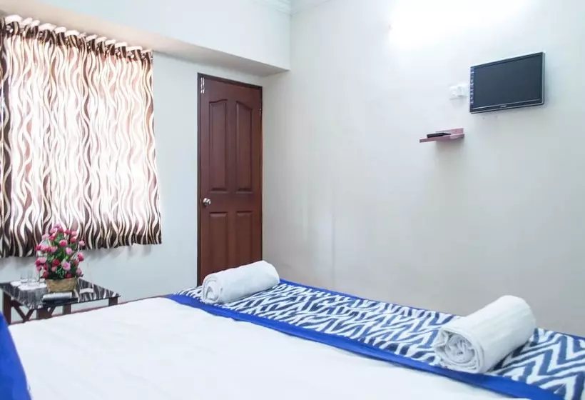 Hotelli Island Lake Resort By Oyo Rooms