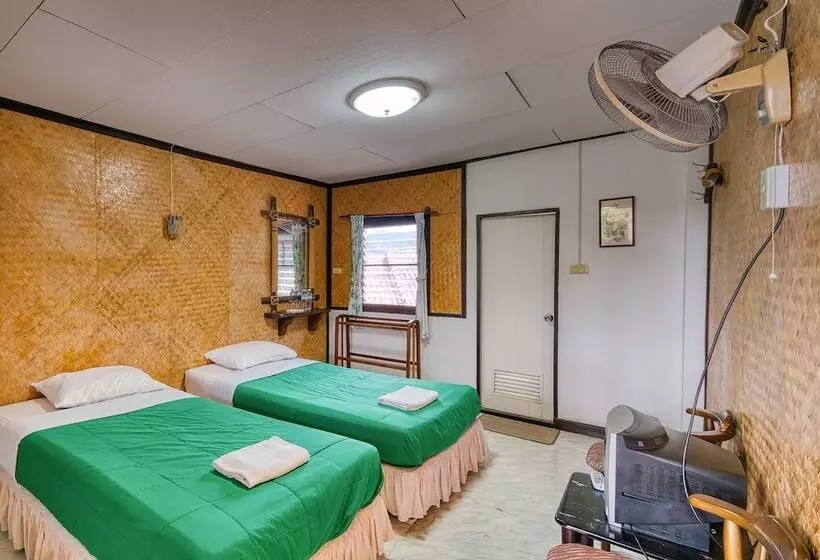 Hotelli Khao Kho Valley