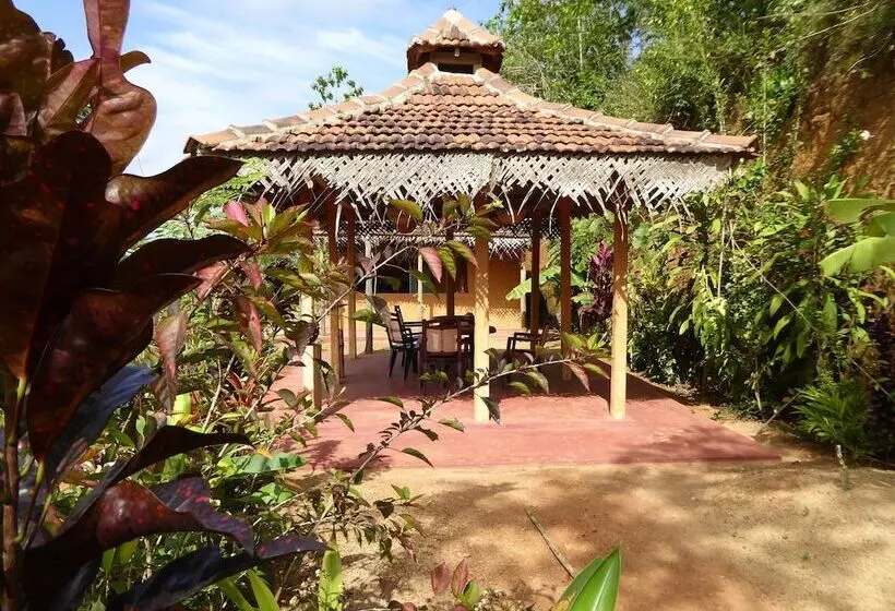 Hotelli Kurulu Estate