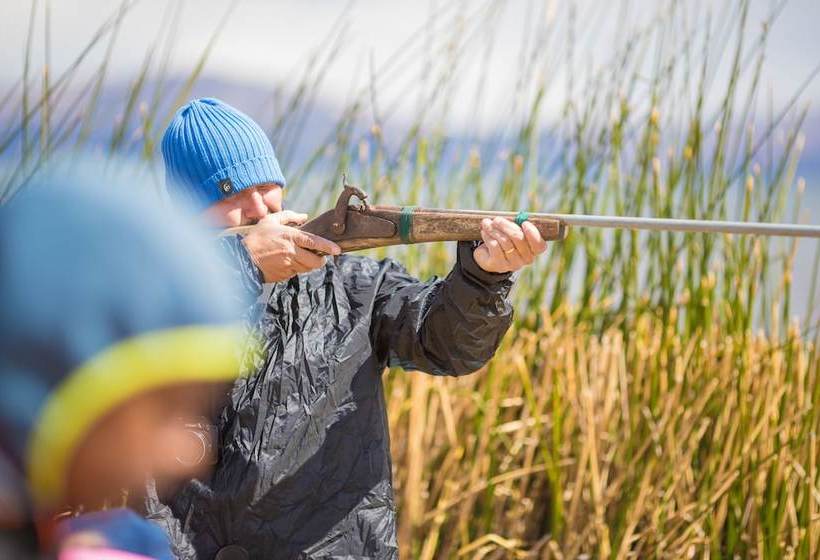 ホテル Luquina Utama Lodge