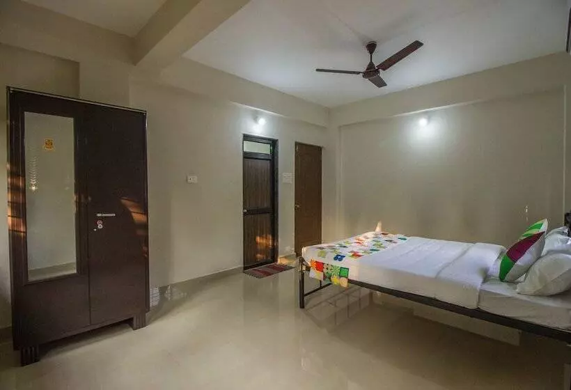 Hotelli Oyo Home 11349 Sunlit 2bhk