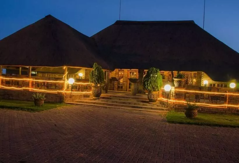 Hotelli Pepe Piatto Lodge