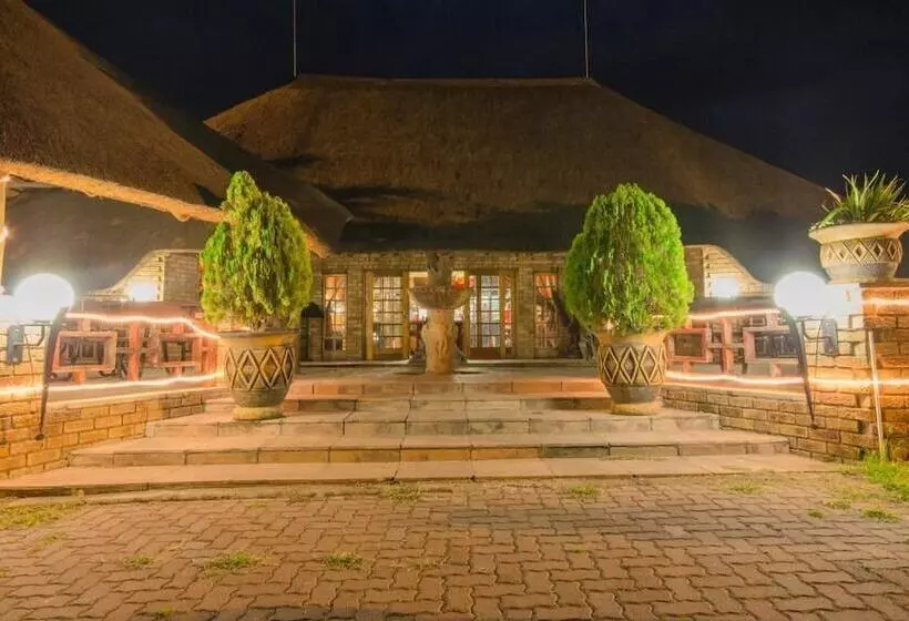 Hotelli Pepe Piatto Lodge