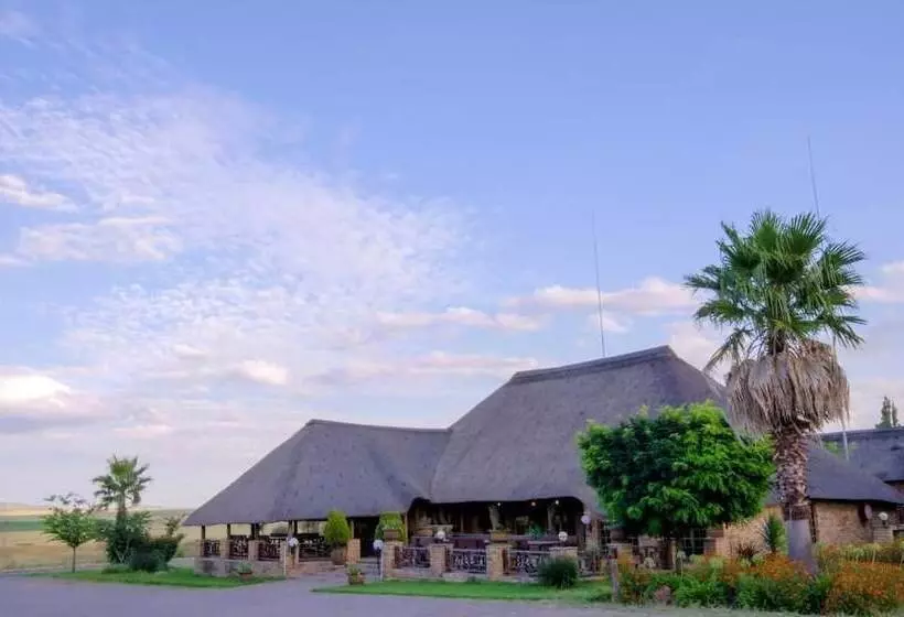 Hotelli Pepe Piatto Lodge