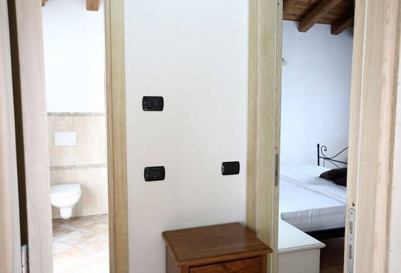 فندق ريفى Agriturismo Creta Rossa