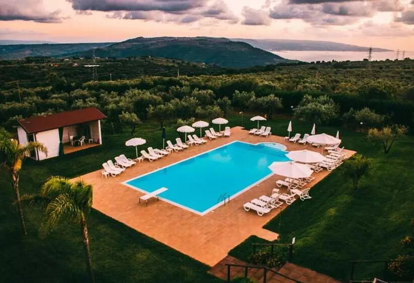 Maaseutuhotelli Agriturismo Mielita