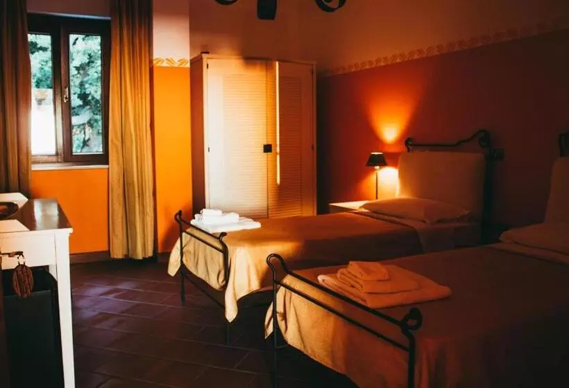 Maaseutuhotelli Agriturismo Mielita