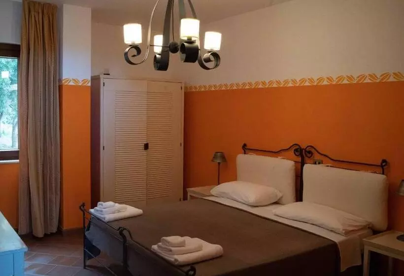 Maaseutuhotelli Agriturismo Mielita