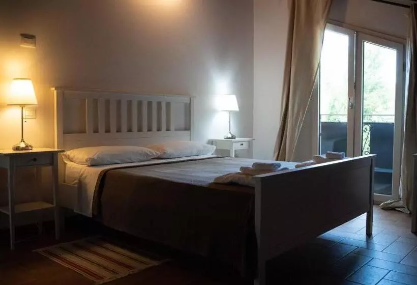 Maaseutuhotelli Agriturismo Mielita