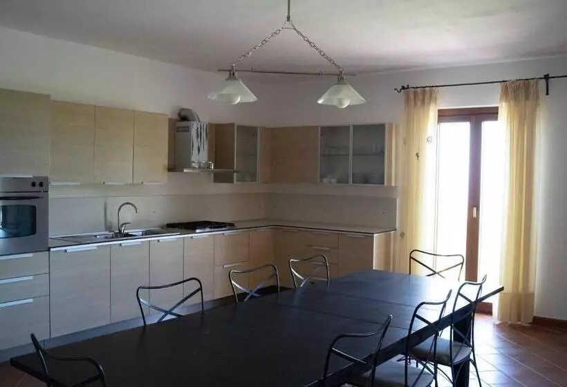 Maaseutuhotelli Agriturismo Mielita