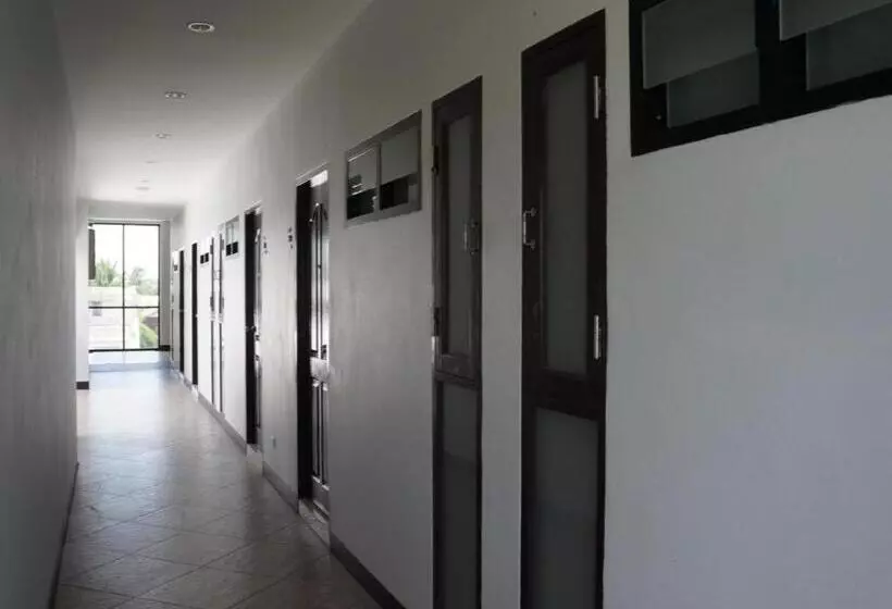 ホテル Sabai @ Chumphae