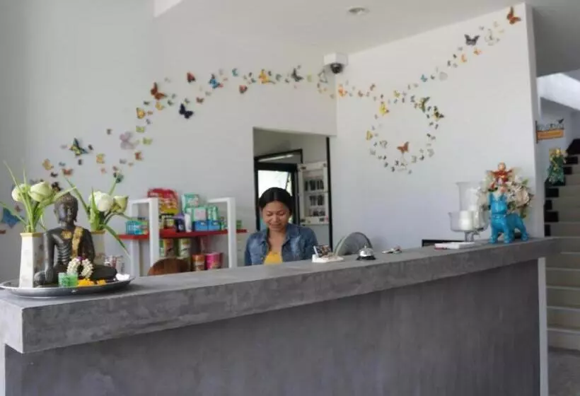 ホテル Sabai @ Chumphae