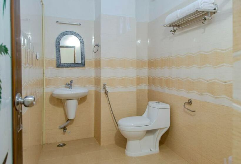 فندق Swapnatheeram Beach Resort By Oyo Rooms