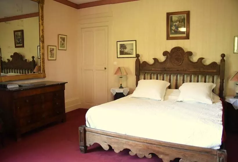 Majatalo Château De Varambon