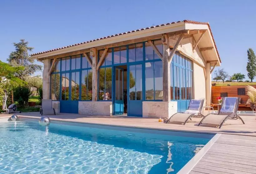 ペンション Le Vallon De Guerry