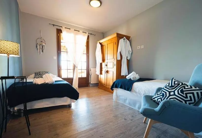 ペンション Le Vallon De Guerry