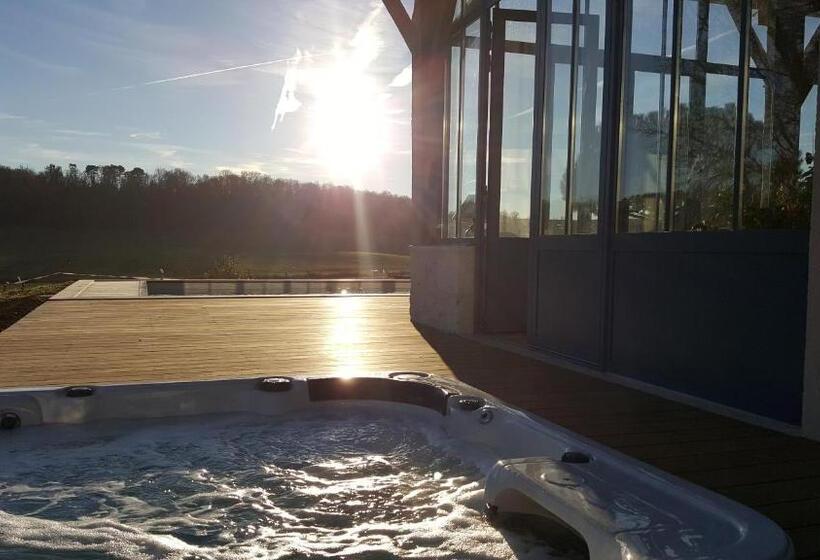 Пансион Le Vallon De Guerry