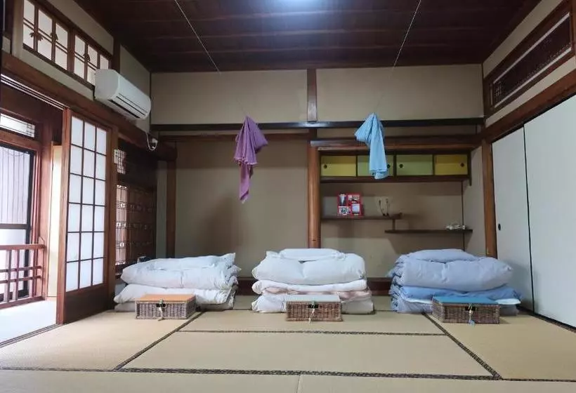 Majatalo Naru.guest House