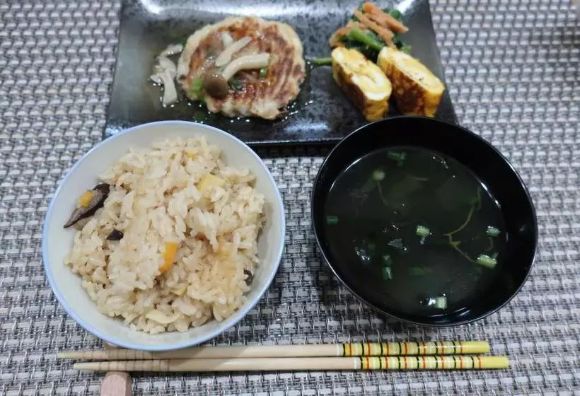 Majatalo Naru.guest House