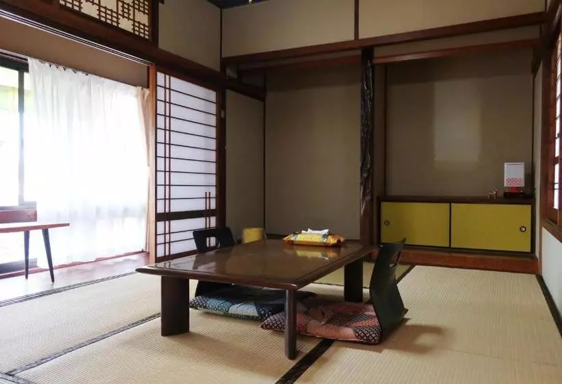 Majatalo Naru.guest House