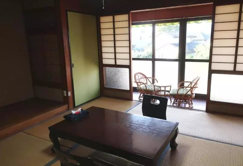 Majatalo Naru.guest House