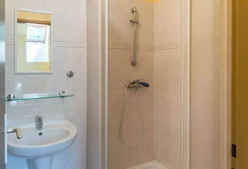 ペンション Outline Centrum Jiricna