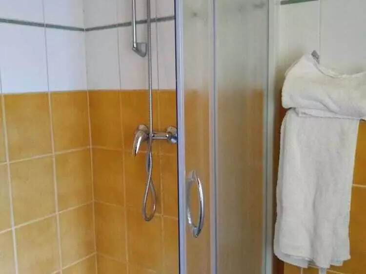 ペンション Outline Centrum Jiricna