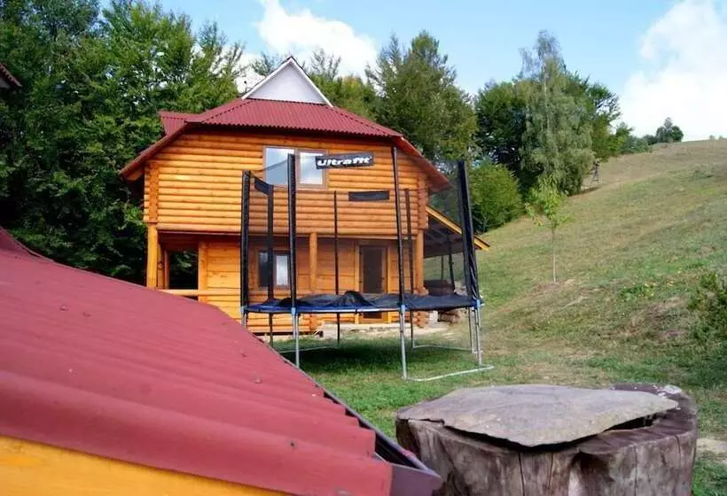 Majatalo Rakhiv Plai