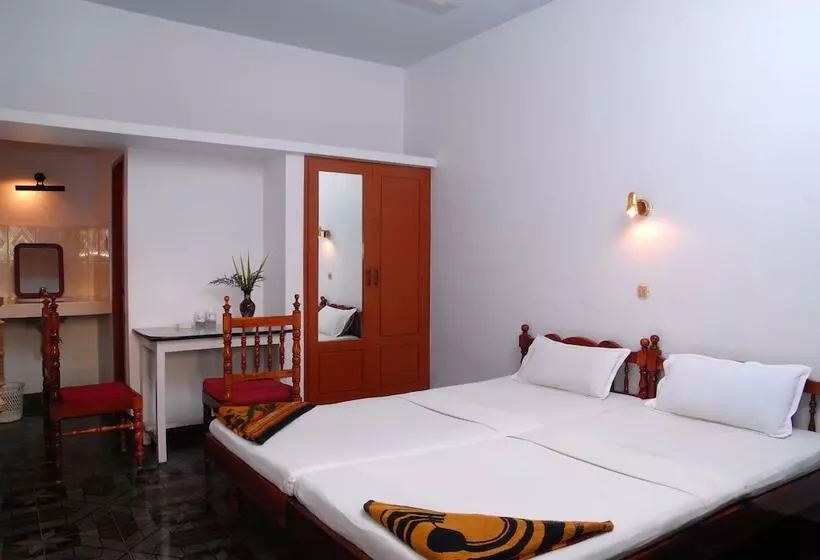 Sea View Palace   The Beach Hotel, Kovalam