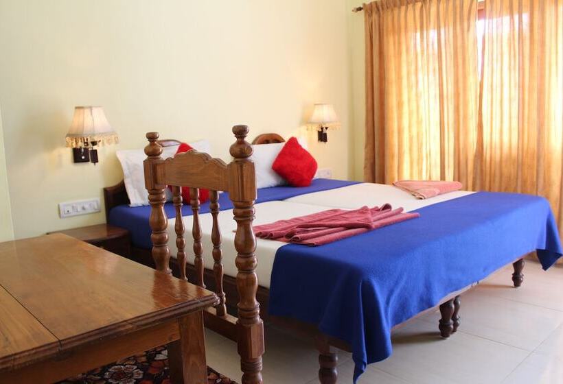 Sea View Palace   The Beach Hotel, Kovalam