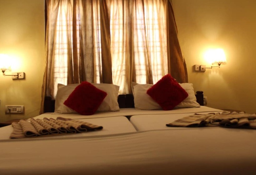 Sea View Palace   The Beach Hotel, Kovalam