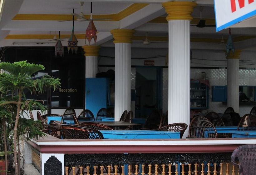 Sea View Palace   The Beach Hotel, Kovalam