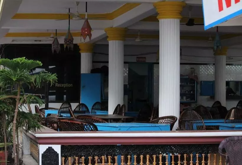 Sea View Palace   The Beach Hotel, Kovalam