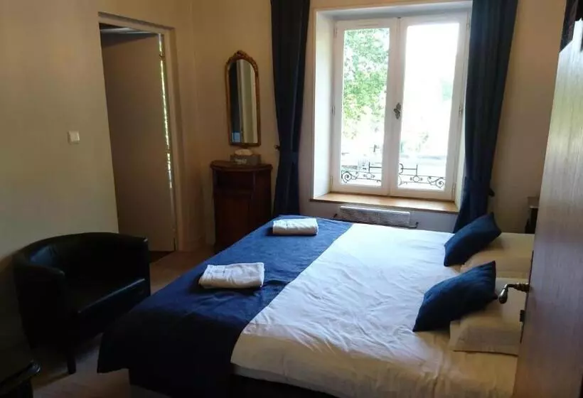 Aamiaismajoitus (B&B) Château De L Aviette