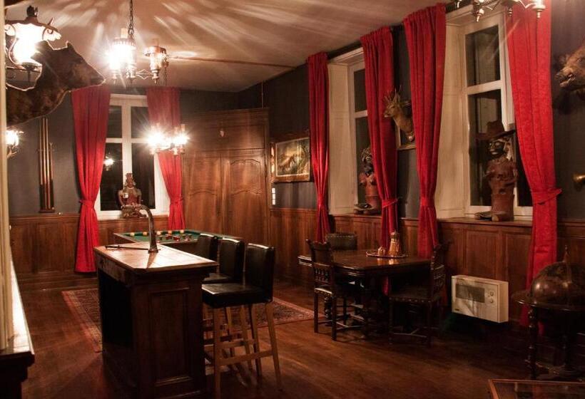 مبيت وإفطار Château De L Aviette