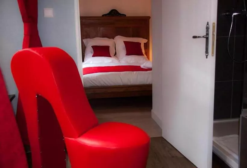 Aamiaismajoitus (B&B) Château De L Aviette