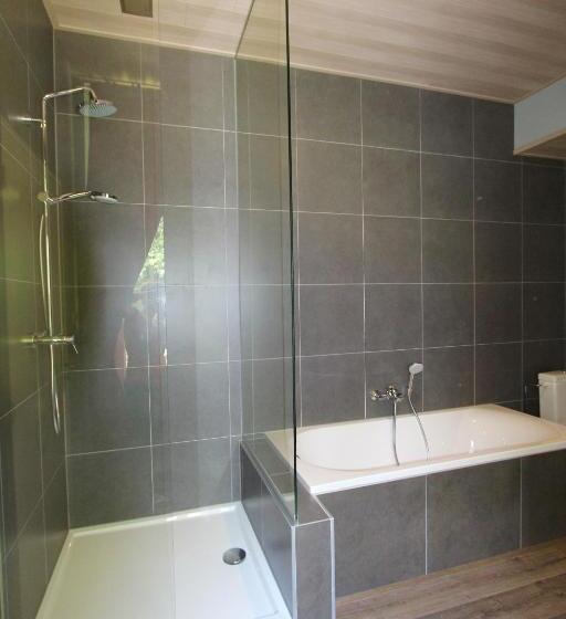 مبيت وإفطار Château De L Aviette