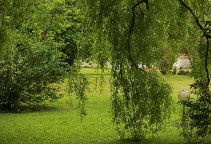 Aamiaismajoitus (B&B) Les Reves De Flamboin