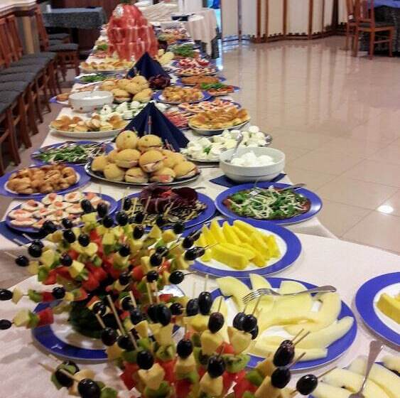 ホテル De La Ville