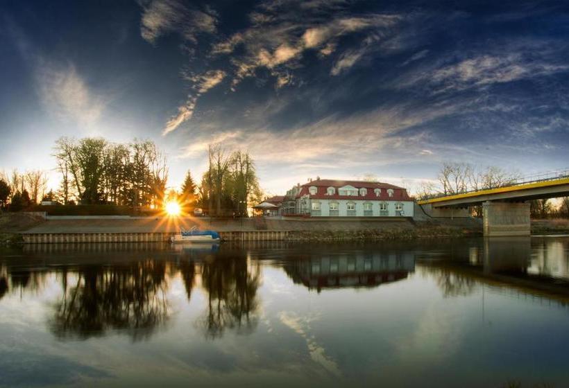 فندق Dom Nad Rzeka