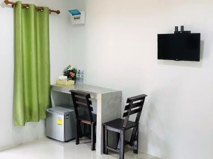 Hotelli Kanyaphat Gardenview Resort