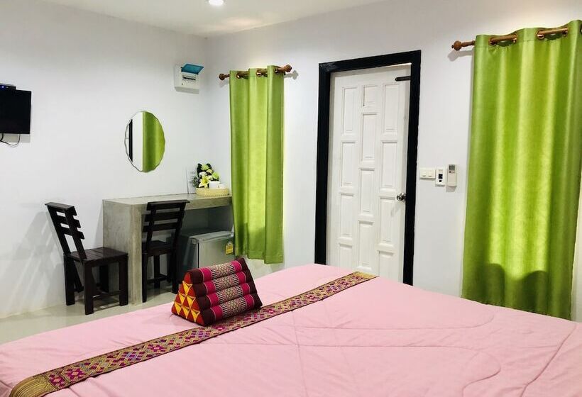 Hotel Kanyaphat Gardenview Resort