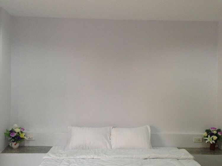 Hotel Kanyaphat Gardenview Resort