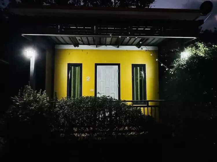 Hotelli Kanyaphat Gardenview Resort