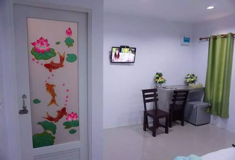 Hotelli Kanyaphat Gardenview Resort