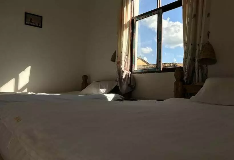 Hotelli Little Windmill International Hostel