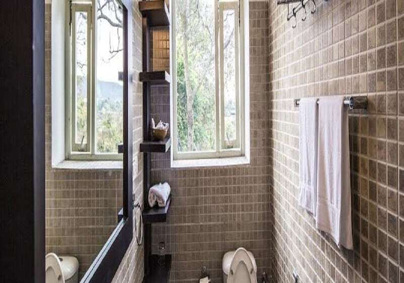 ホテル Midwood Breeze By Opensky