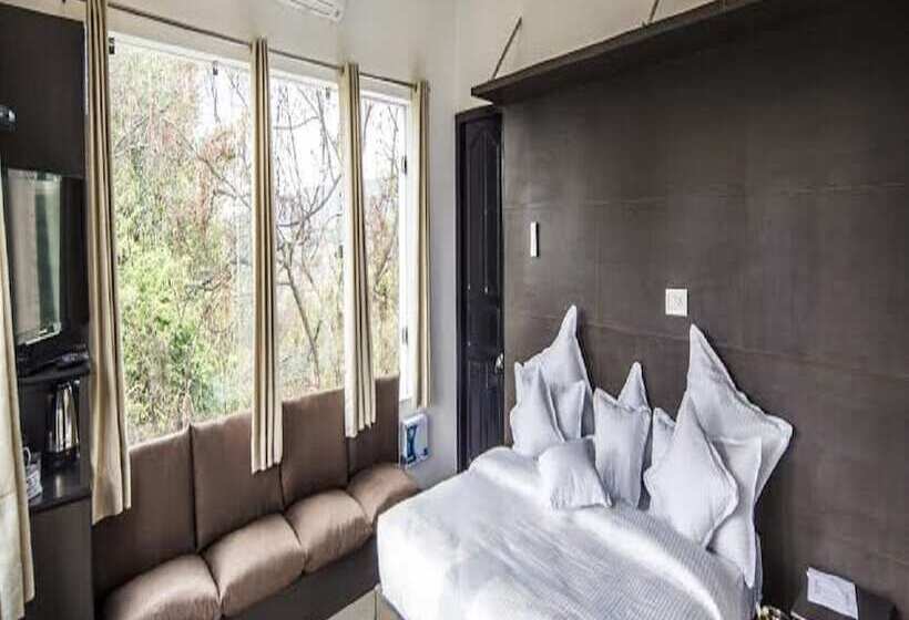 ホテル Midwood Breeze By Opensky