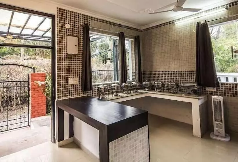 هتل Midwood Breeze By Opensky