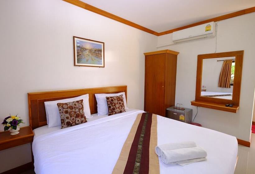 Otel Paktraporn Resort